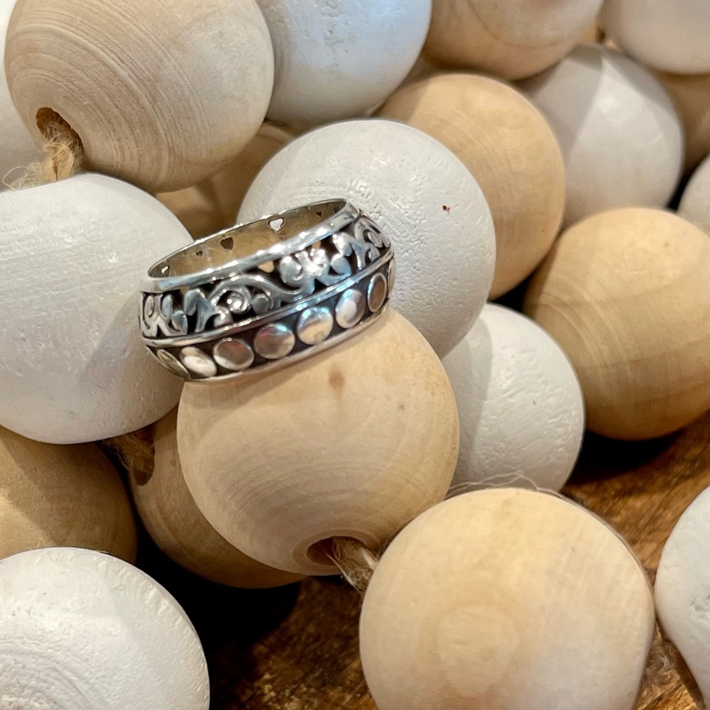 Retired Brighton wide band ring